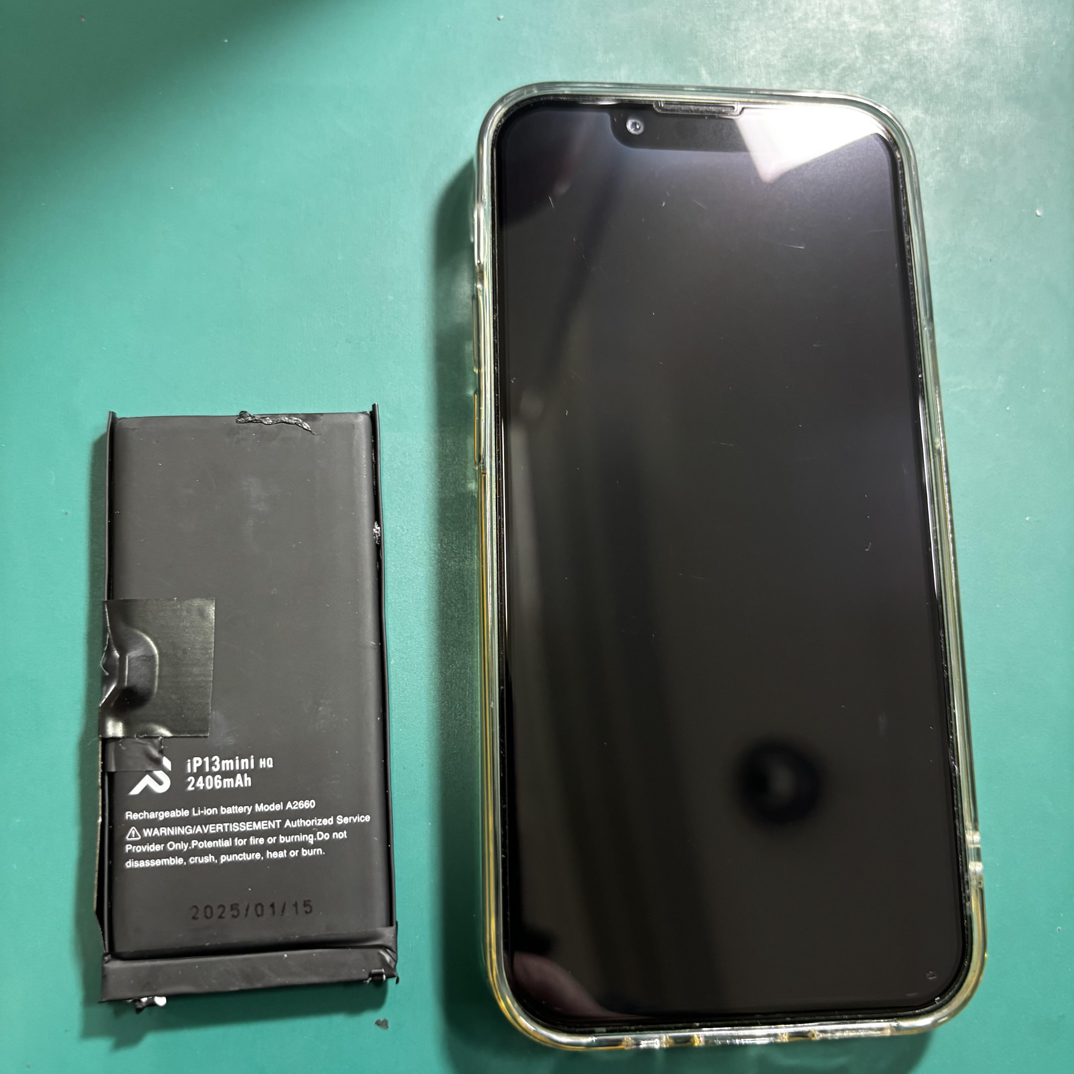 iPhone13mini（アイフォン13ミニ）の液晶交換なら、「スマホ修理工房　札幌清田東光ストア真栄店」までご相談ください📱✨